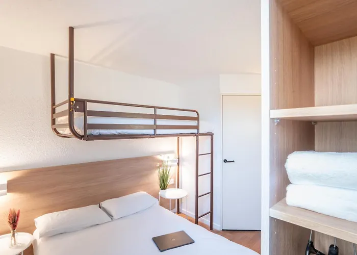 Brit Hotel Essentiel Tours Nord