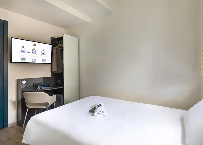 B&B Hotel Como City Center