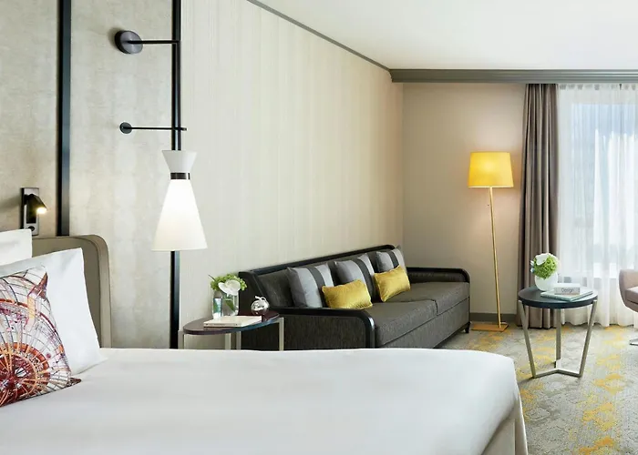 Renaissance Paris La Defense Hotel Puteaux
