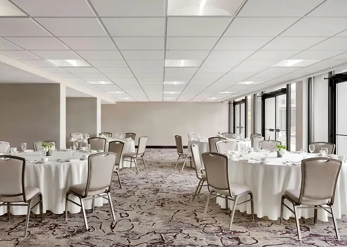 Delta Hotels By Marriott Somerset