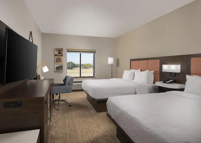 Hampton Inn & Suites - Mansfield