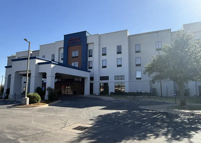Hampton Inn & Suites Lawton