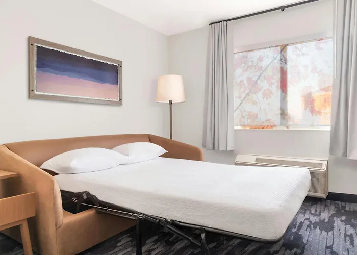 Fairfield Inn & Suites Jackson