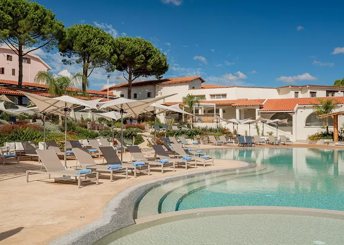 Hotel Club Esse Cala Bitta Baja Sardinia