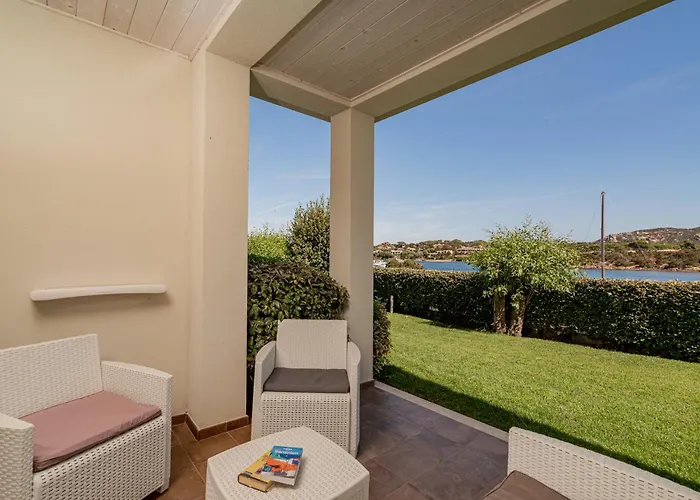 Hotel Club Esse Cala Bitta Baja Sardinia