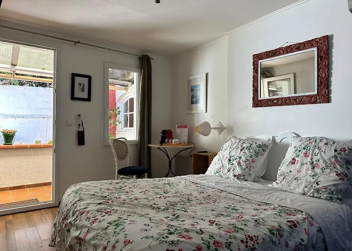 Hôtel La Villa Patricia - Charme et Tradition