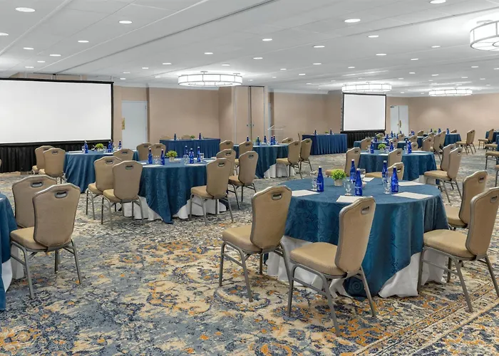 Doubletree By Hilton Mclean Tysons