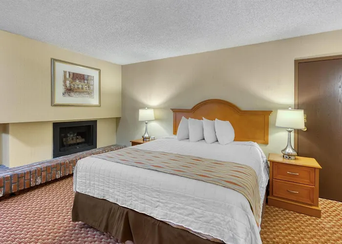 Surestay Plus Hotel By Best Western Reno Airport