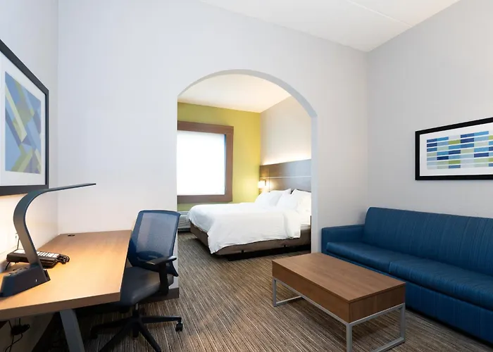 Holiday Inn Express Hotel & Suites Mankato East By Ihg