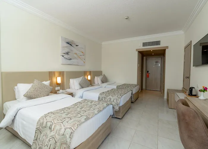Palm Beach Resort Families And Couples Only