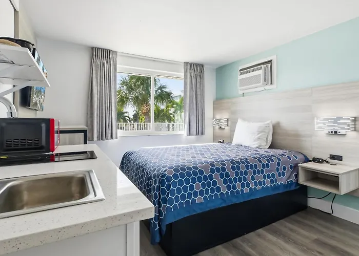 Bayside Inn And Marina St. Pete Beach