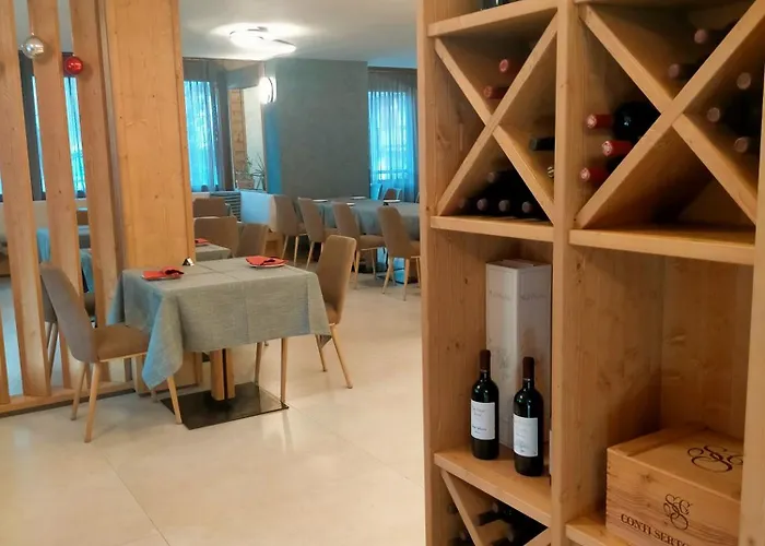 Hotel Serena Dimaro