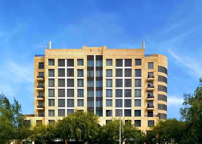 Central Hotel Doha By Ihg