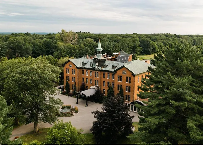 Hotel Montfort
