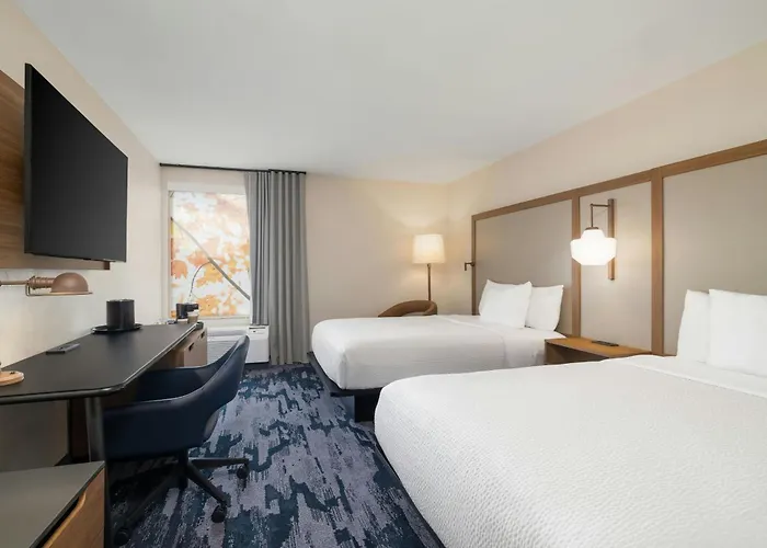Fairfield By Marriott & Suites Clinton