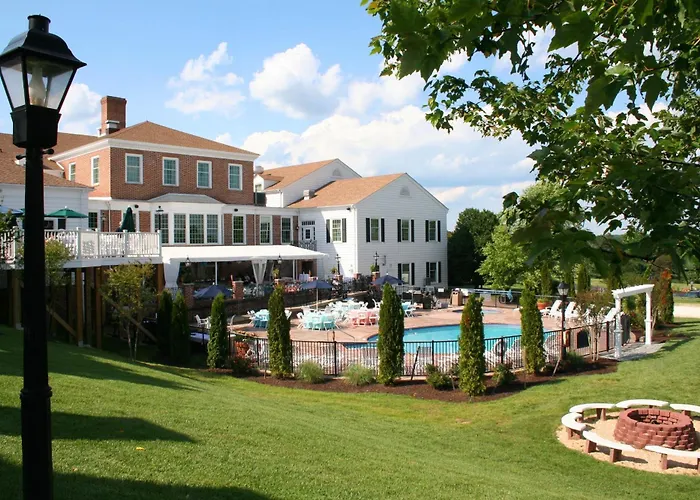 Virginia Crossings Hotel, Tapestry Collection By Hilton