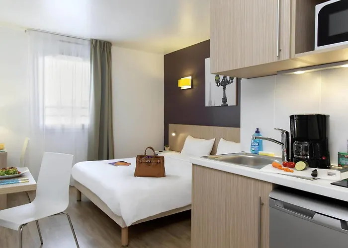 Aparthotel Adagio Access Paris Clichy