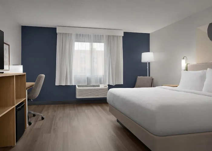 Spark By Hilton Lakewood Denver Southwest