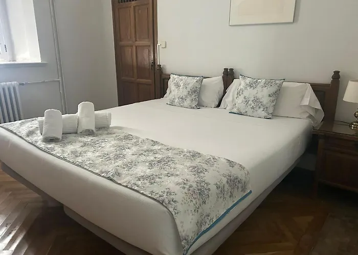 Hospedería Santa Cruz