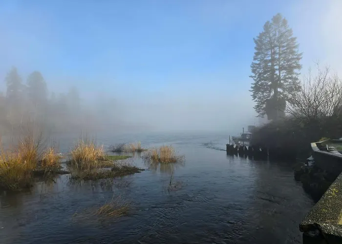 Campbell River Lodge