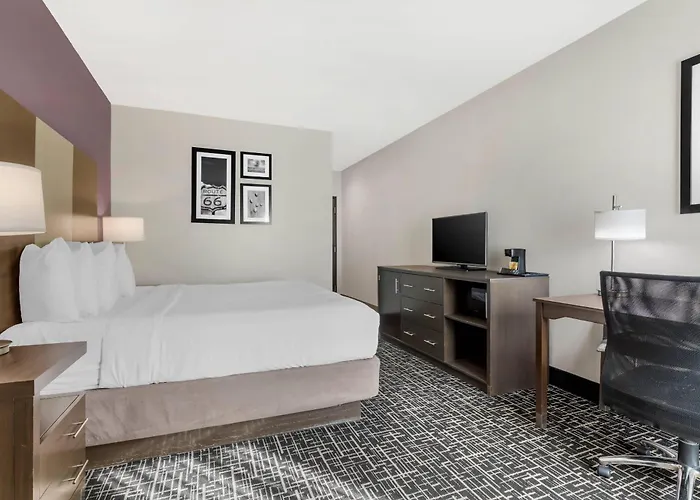 Comfort Inn & Suites