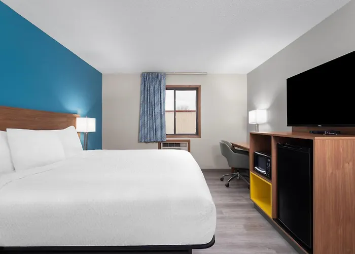 Days Inn By Wyndham Austin