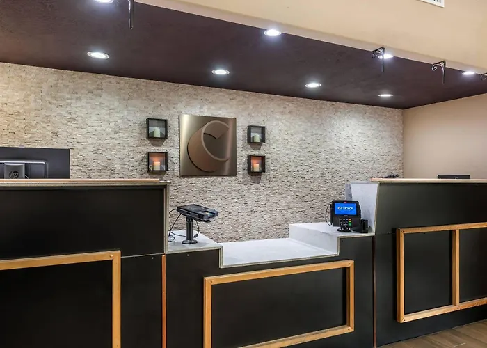 Comfort Inn & Suites - National Monument Area