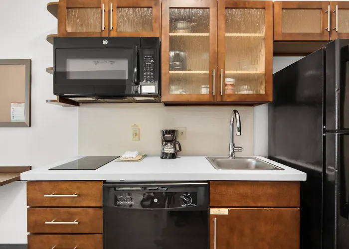 Candlewood Suites Pensacola - University Area By Ihg Ferry Pass