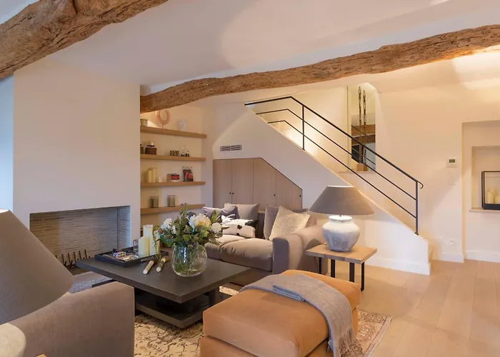 Mougins Luxury Retreats