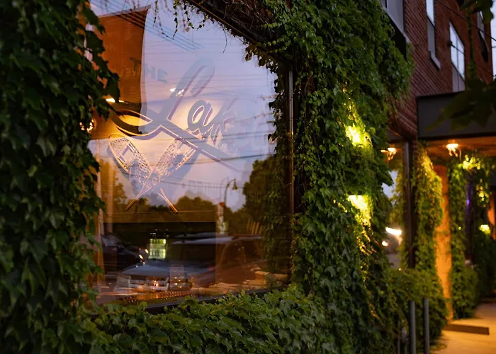 The Oxbow Hotel Eau Claire