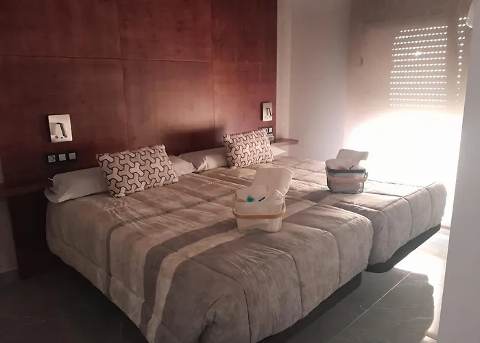 Hostal Canton Plaza