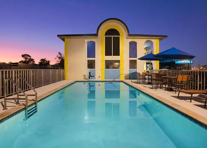 Days Inn By Wyndham Apopka/Orlando