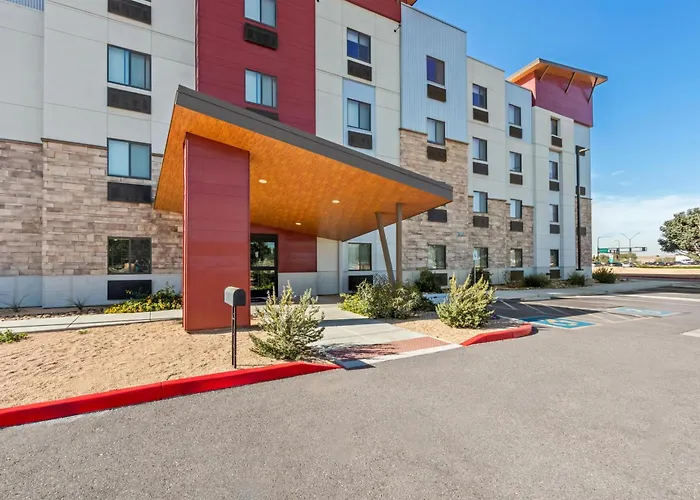 Sonesta Simply Suites Avondale