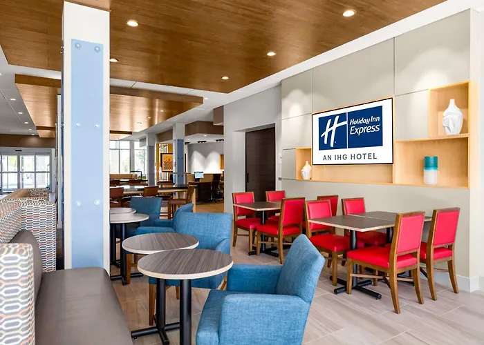 Holiday Inn Express & Suites Sanford - Lake Mary By Ihg
