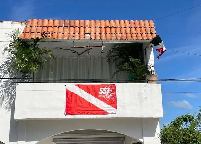 Mi Refugio Dive House