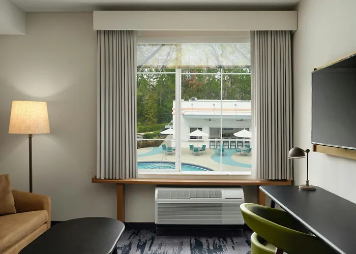 Fairfield By Marriott Inn & Suites Orlando At Flamingo Crossings Town Center