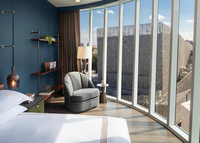 Thompson - Riverwalk, By Hyatt