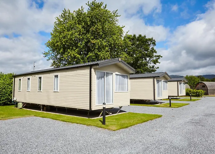 Braidhaugh Holiday Lodge And Glamping Park Crieff