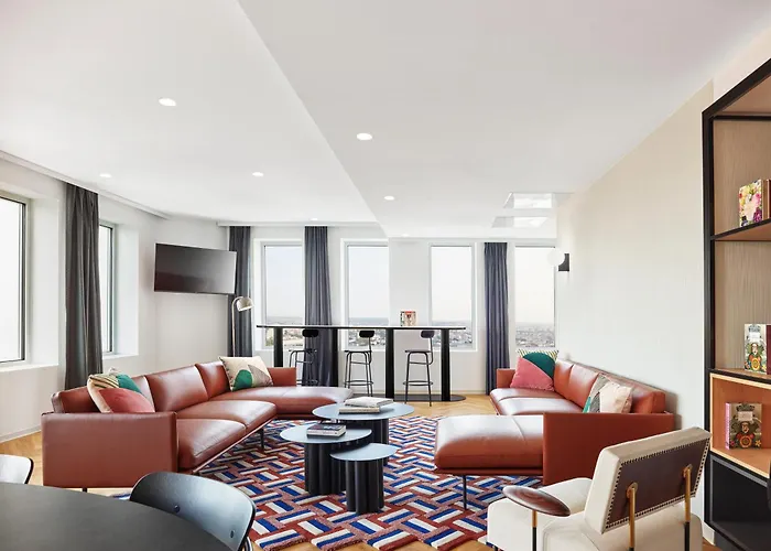 Hotel H4 Wyndham Paris Pleyel à Saint-Denis 