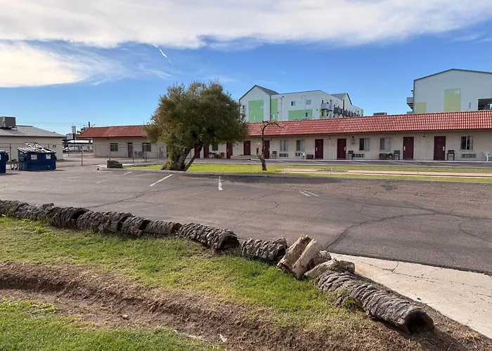 Del Rio Hotel O Near Mesa Downtown