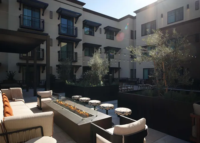 Ava Paso Robles, Curio Collection By Hilton