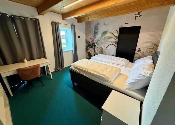 Motel Christians Weinblick Mehrnbach