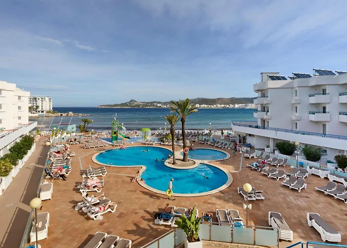 Playa Bella Beach Apartments