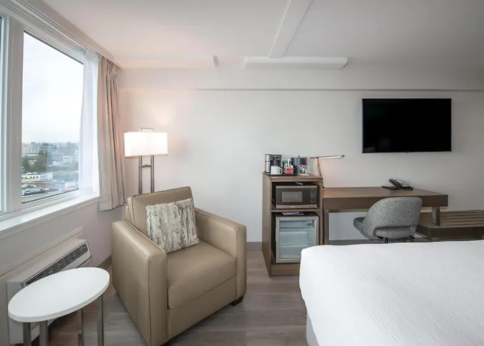 Coast Bastion Hotel