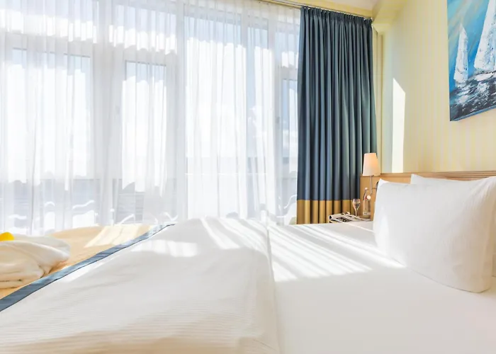 Strand-Hotel Huebner