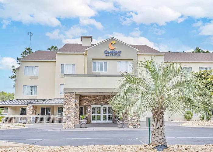 Comfort Inn & Suites Montgomery East Carmichael Rd