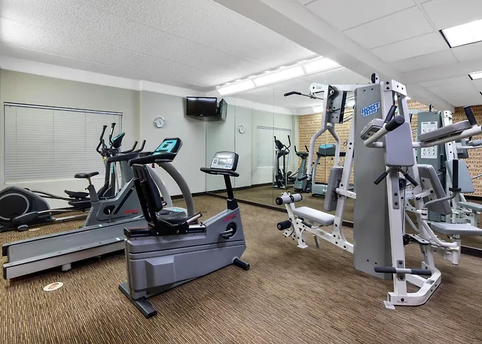 La Quinta By Wyndham Haywood Mall-Near Greenville Downtown