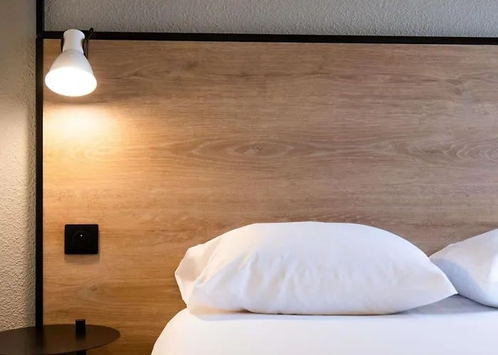 Ibis Agen Centre - Rénové en 2026