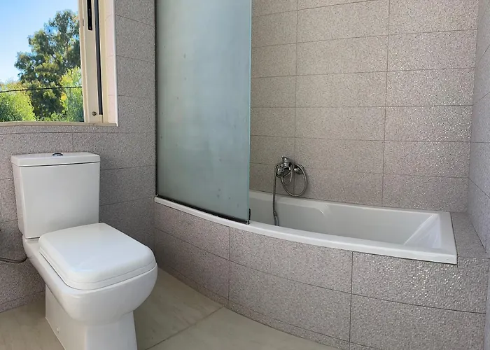 Three Stars Beach Hotel