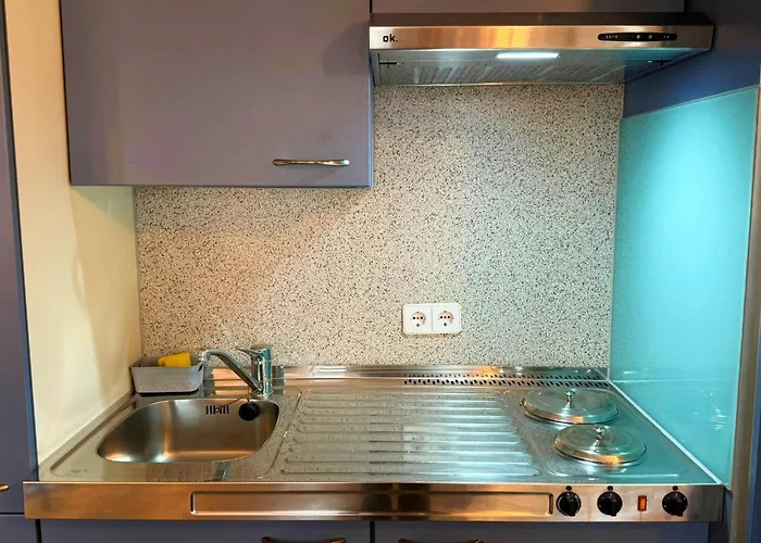 24Hours Apartment Hotel